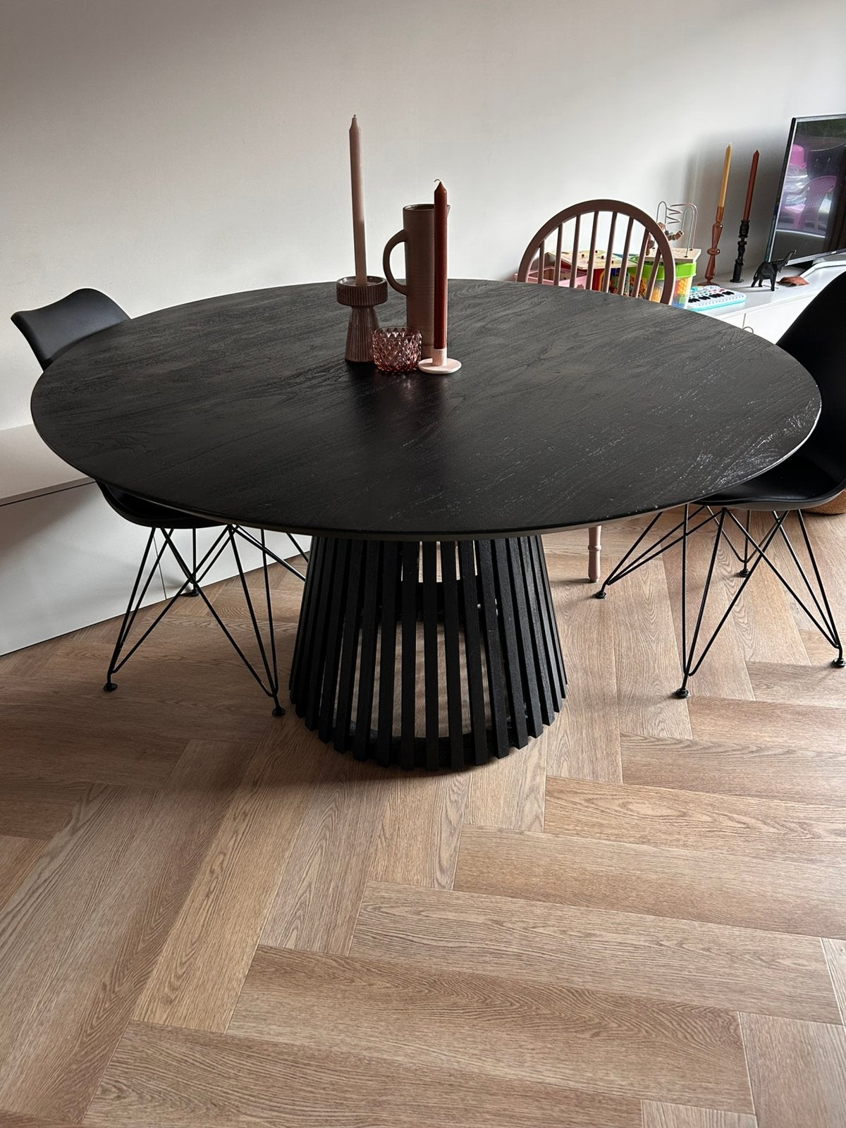 NOUS living ronde eetkamertafel 140 cm doorsnee, Huis en Inrichting, Ophalen, Gebruikt, Rond, Vijf personen of meer