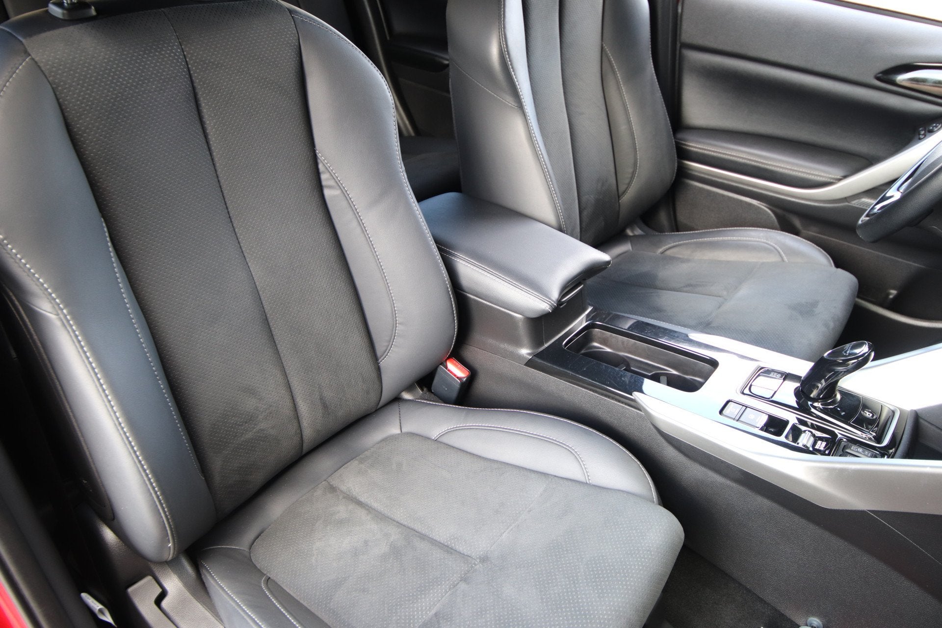 Mitsubishi Eclipse Cross 2.4 PHEV Executive NL-Auto, Trekhaa, Auto's, Automaat, Adaptive Cruise Control, 4 cilinders, 120 €/maand