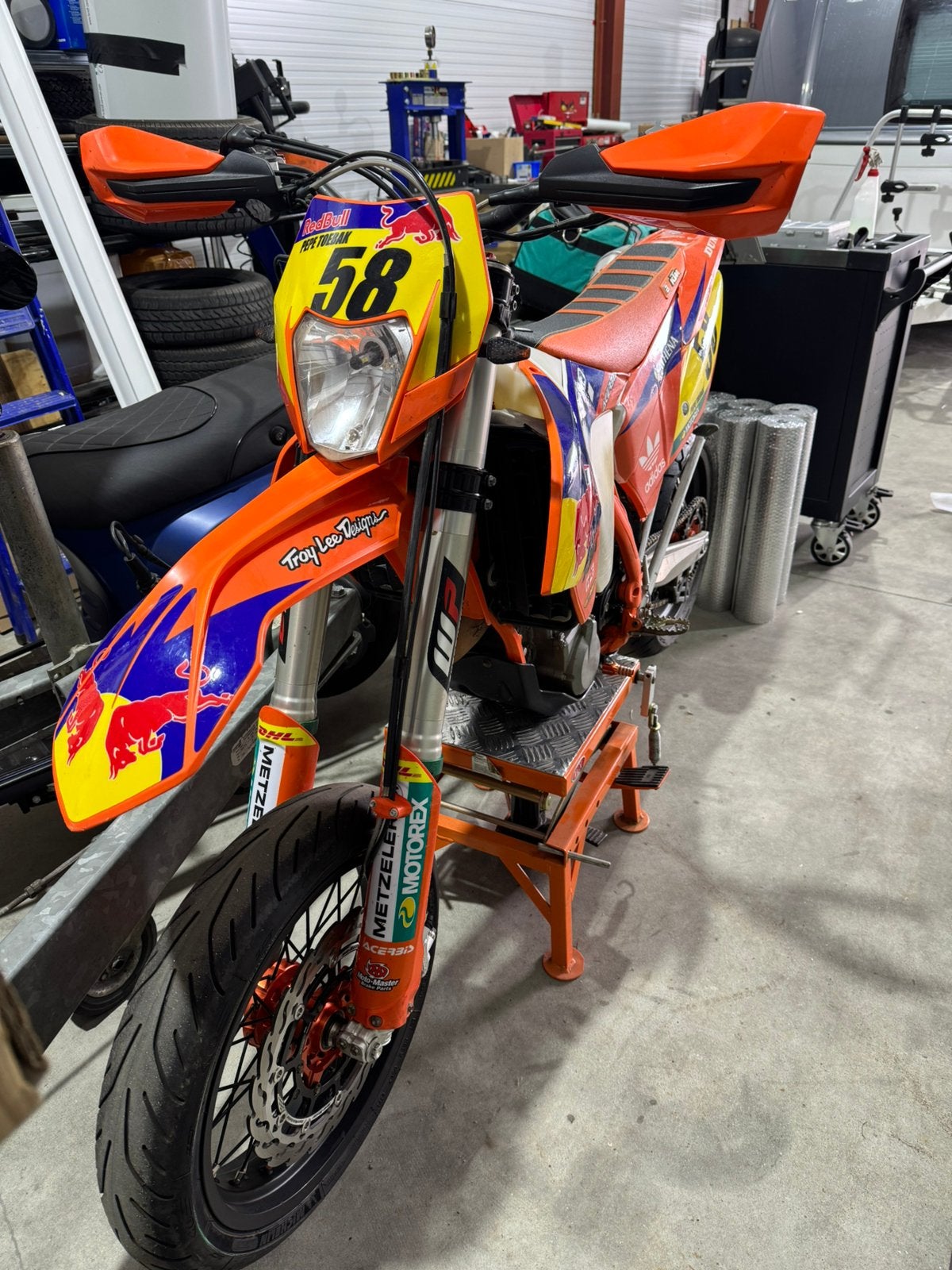 KTM 450 exc ‘16 ‘17 supermoto , enduro wielen nieuwe banden, Motoren, 450 cc, Sportuitlaat, Occasion, Motorrijbewijs A