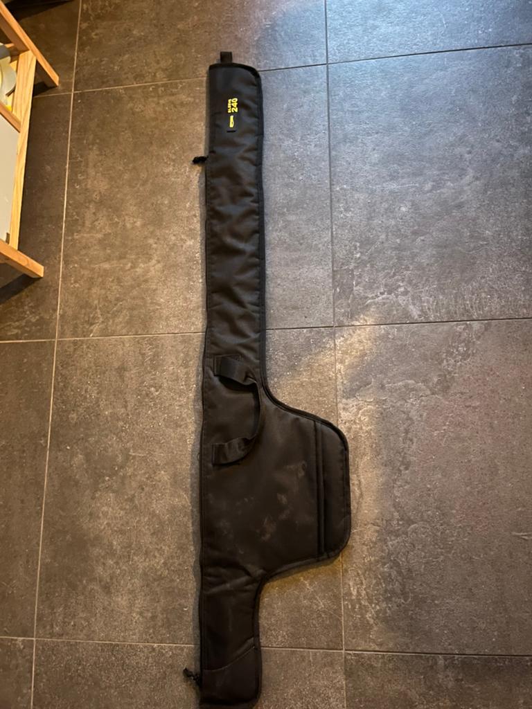 Foudraal 240, Ophalen, Zo goed als nieuw, Koffer of Tas