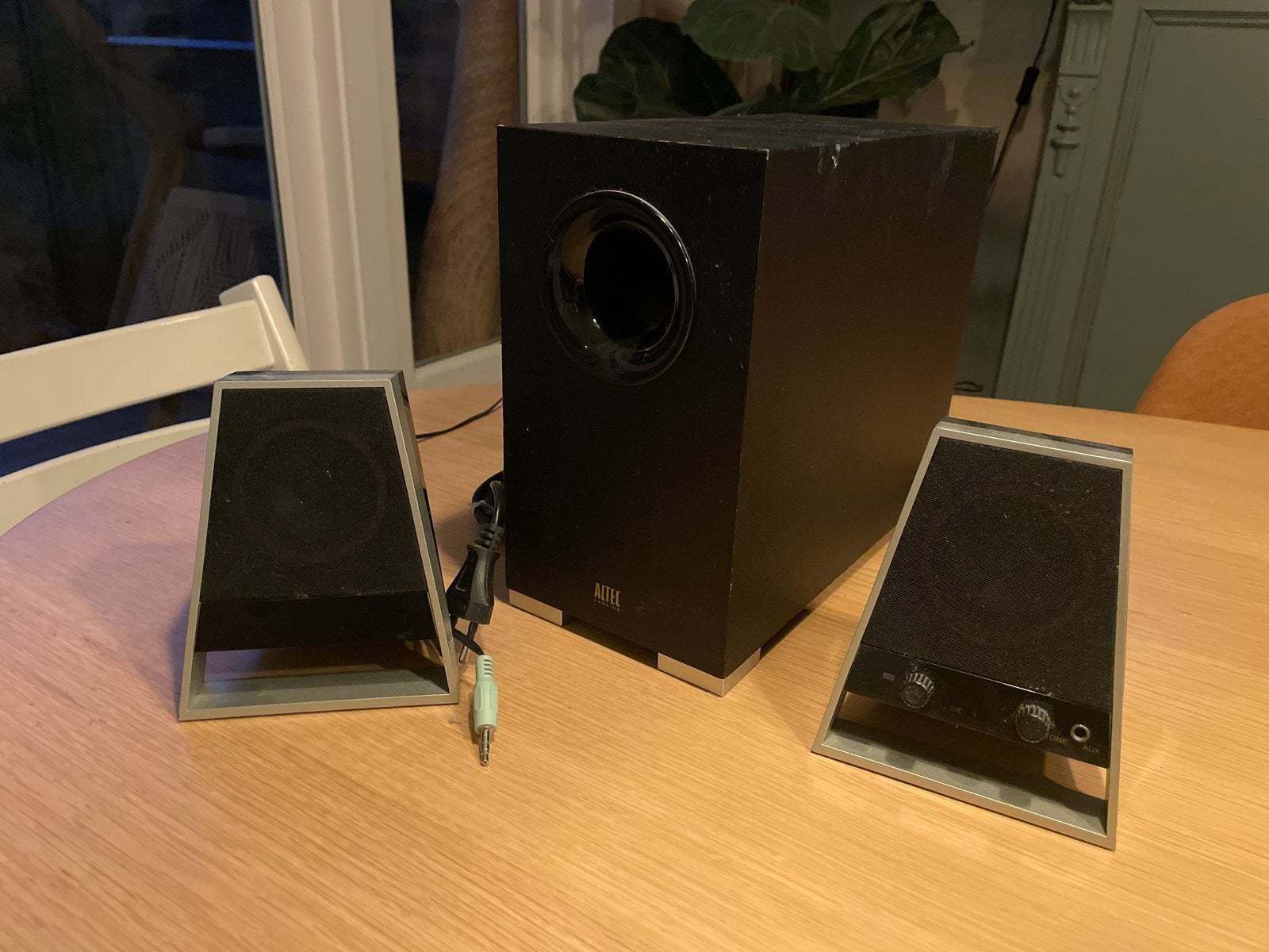 Altec Lansing 2.1 Speakerset met Subwoofer, Audio, Tv en Foto, Luidsprekers, Gebruikt, Speakerset, AUX-ingang, Ophalen