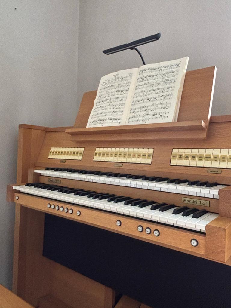 Content Mondri 2-31 Occasion Orgel - Zo goed als nieuw, Muziek en Instrumenten, Ophalen, Gebruikt, 2 klavieren, Orgel