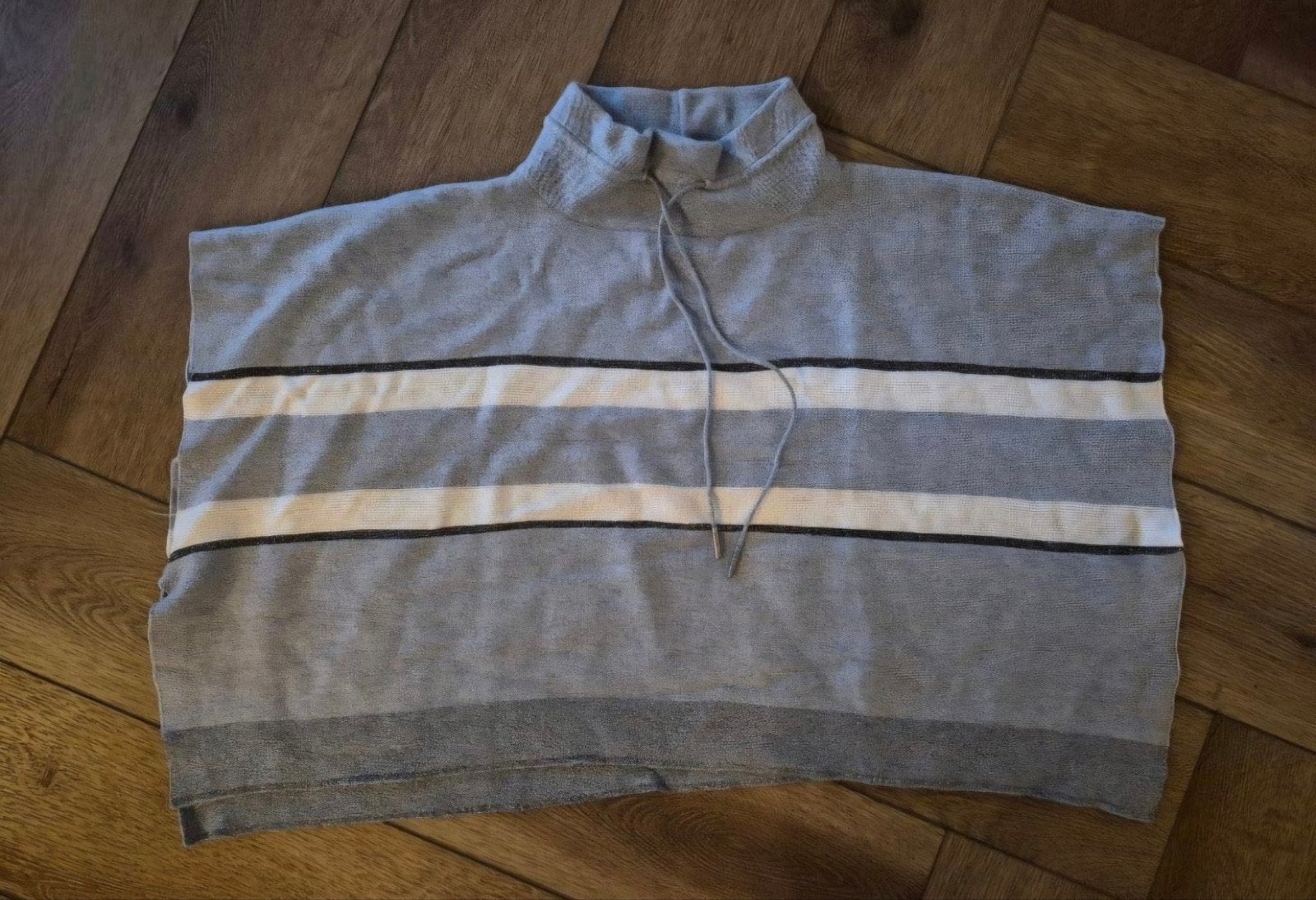 Prachtige trui van Fabiana Filippi, maat S-XL, Maat 42/44 (L), Ophalen of Verzenden, Zo goed als nieuw, Grijs
