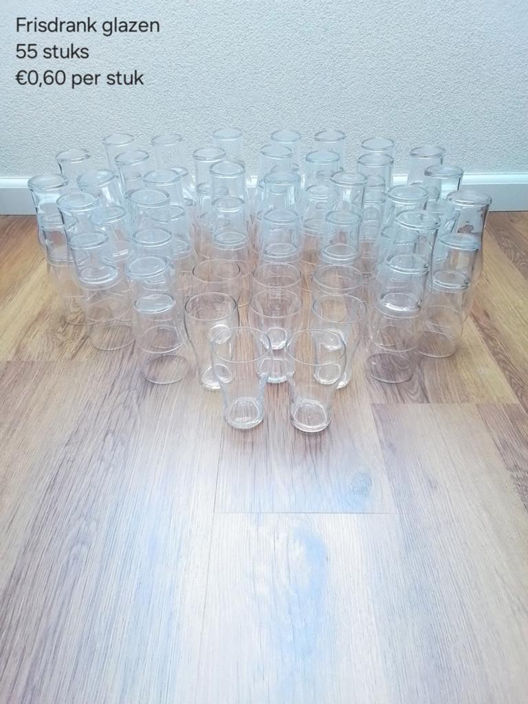 Frisdrankglazen, bierglazen, theeglazen, servies enz, Ophalen, Gebruikt, Glas