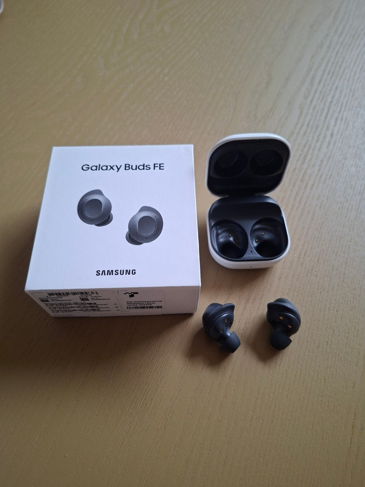 Samsung Galaxy Buds FE - Zo goed als nieuw, Overige merken, Ophalen of Verzenden, Zo goed als nieuw, Over oor (circumaural)