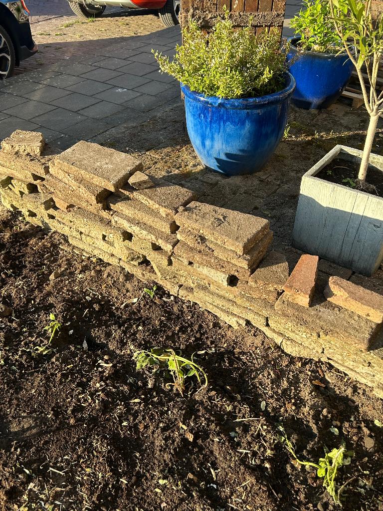 Gratis tegels ophalen, Ophalen, Gebruikt, Minder dan 5 m², Beton