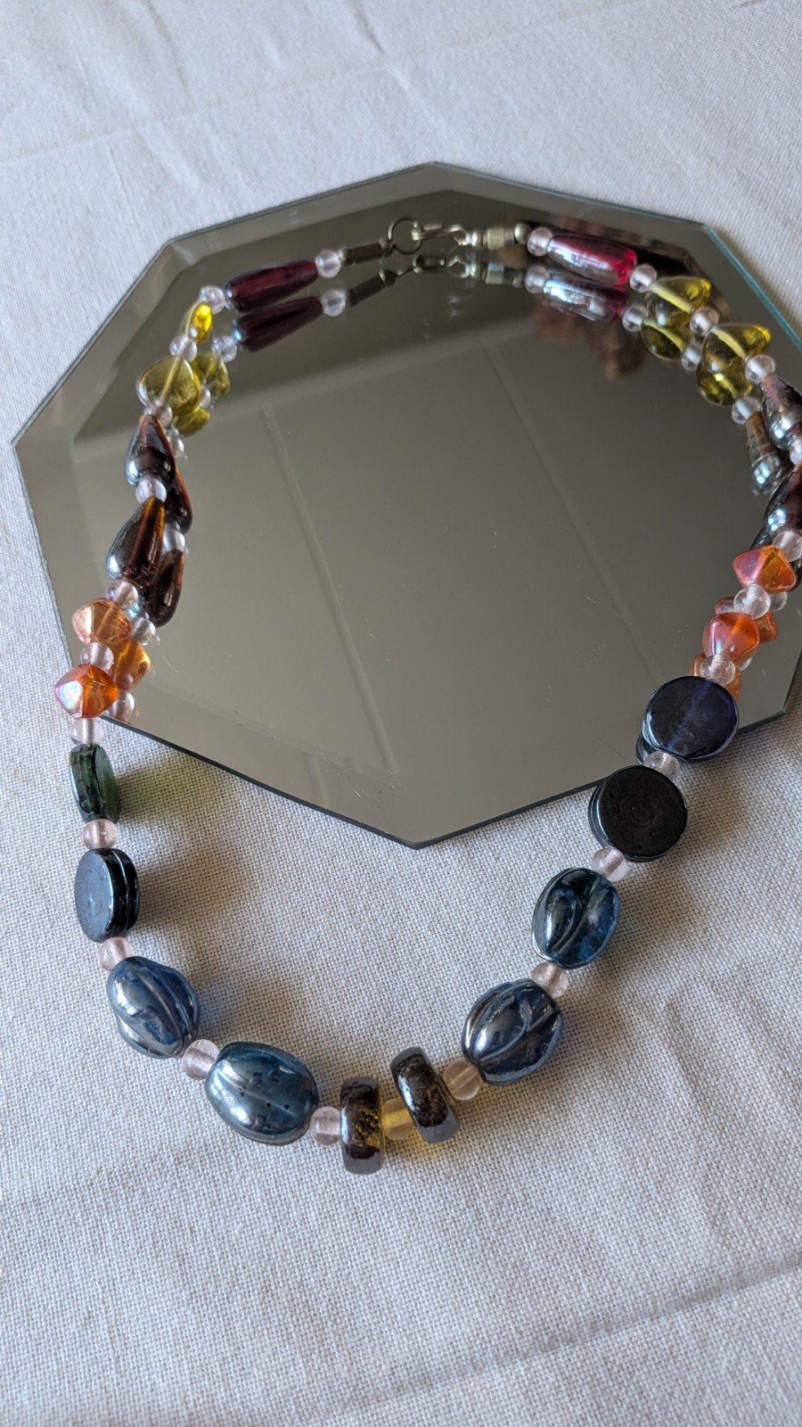 Vintage kralenketting met handgemaakte glaskralen, Ophalen of Verzenden, Gebruikt, Overige kleuren, Overige materialen