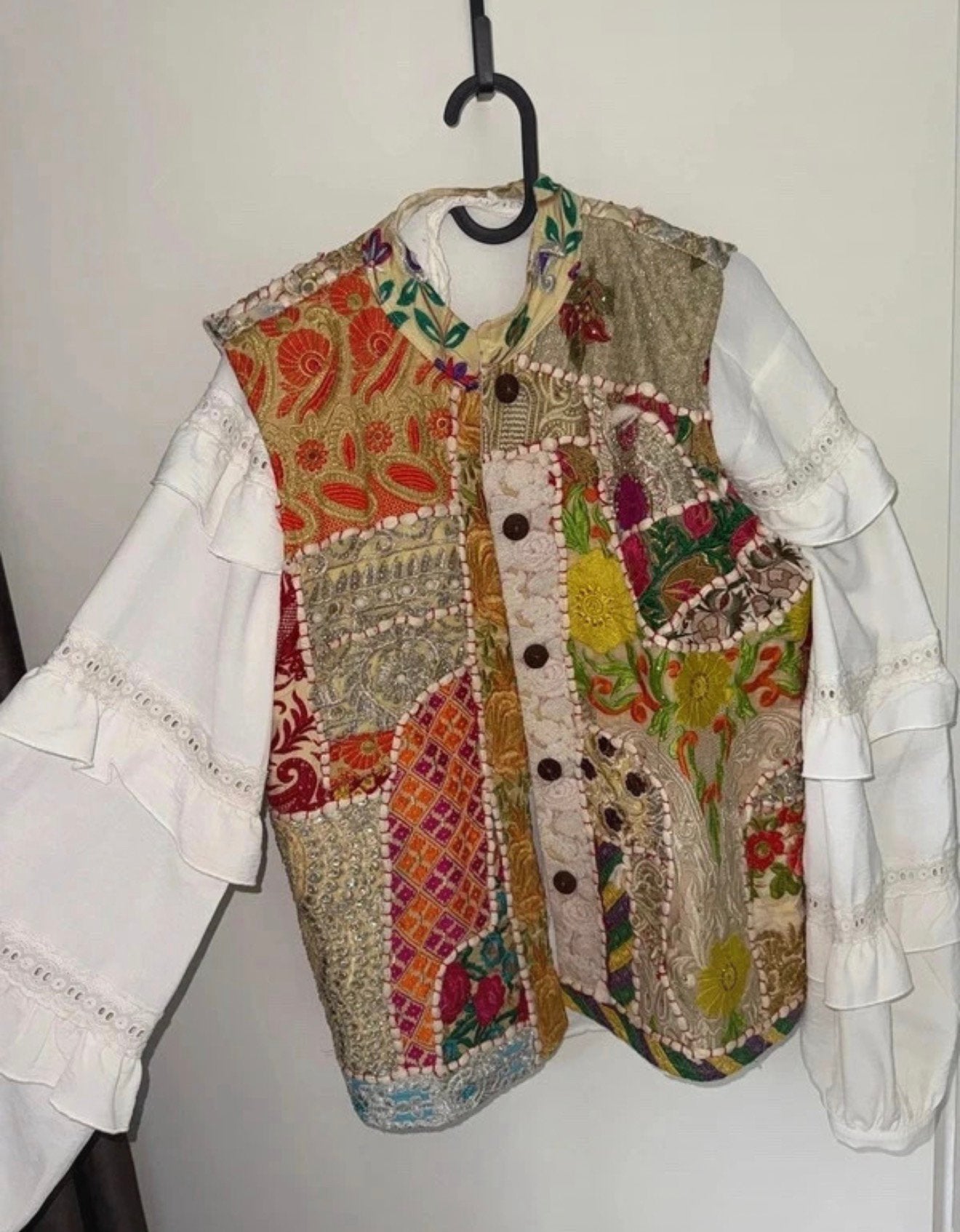 Mooi handgemaakt gilet, Verzenden, Zo goed als nieuw, Maat 42/44 (L), Meerkleurig