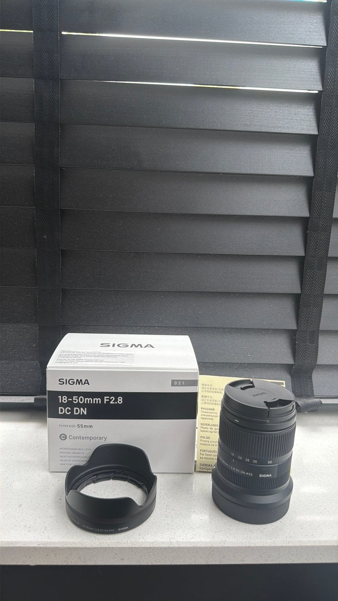 Sigma Canon RF 18-50mm F2.8 DC DN | Goede staat!, Ophalen, Autofocus, Sigma, Canon RF