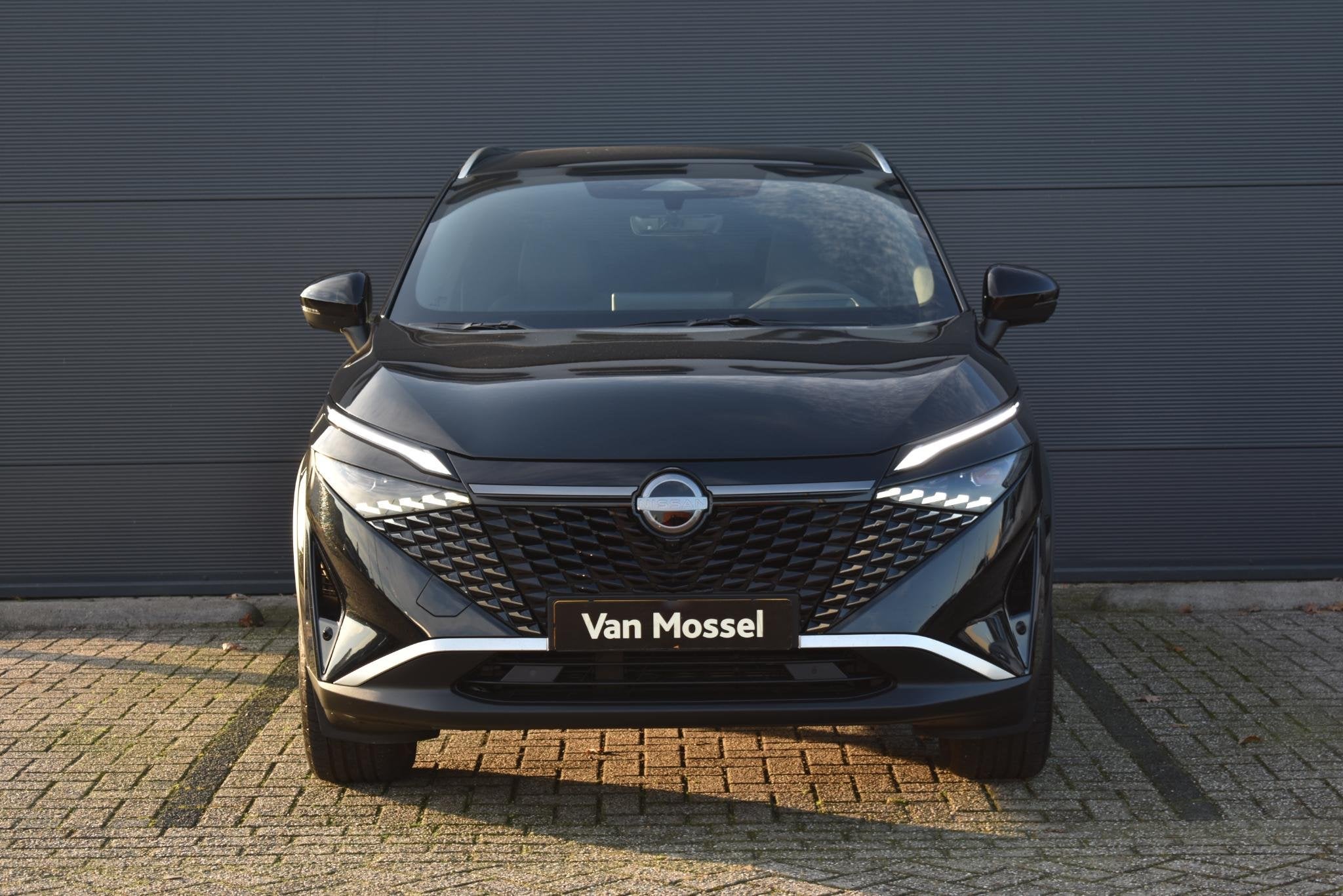 Nissan Qashqai 1.5 ePower Tekna 205PK | Google Navigatie | H, Dealer onderhouden, 1498 cc, 2 kWh, Zwart