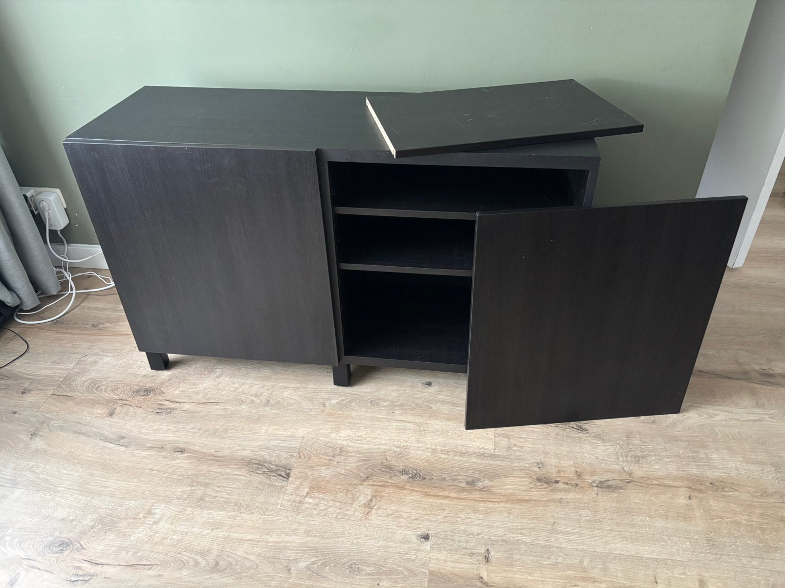 Besta kast zwart met deurtjes lappviken, Huis en Inrichting, Ophalen, Minder dan 150 cm, Minder dan 100 cm, 25 tot 50 cm