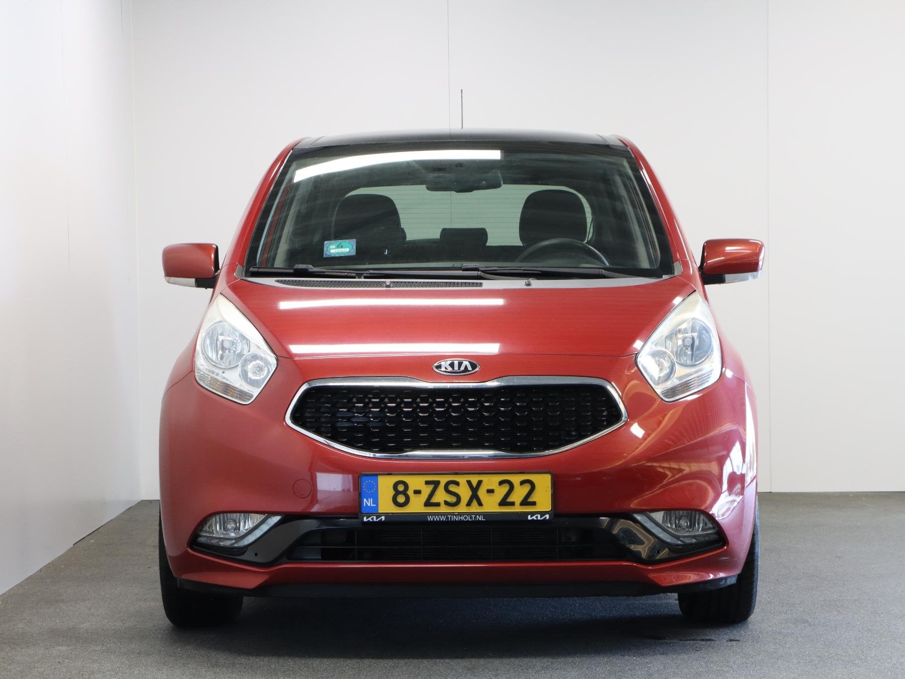 Kia Venga 1.4 CVVT ExecutiveLine trekhaak, Auto's, Voorwielaandrijving, Stof, Gebruikt, Euro 6