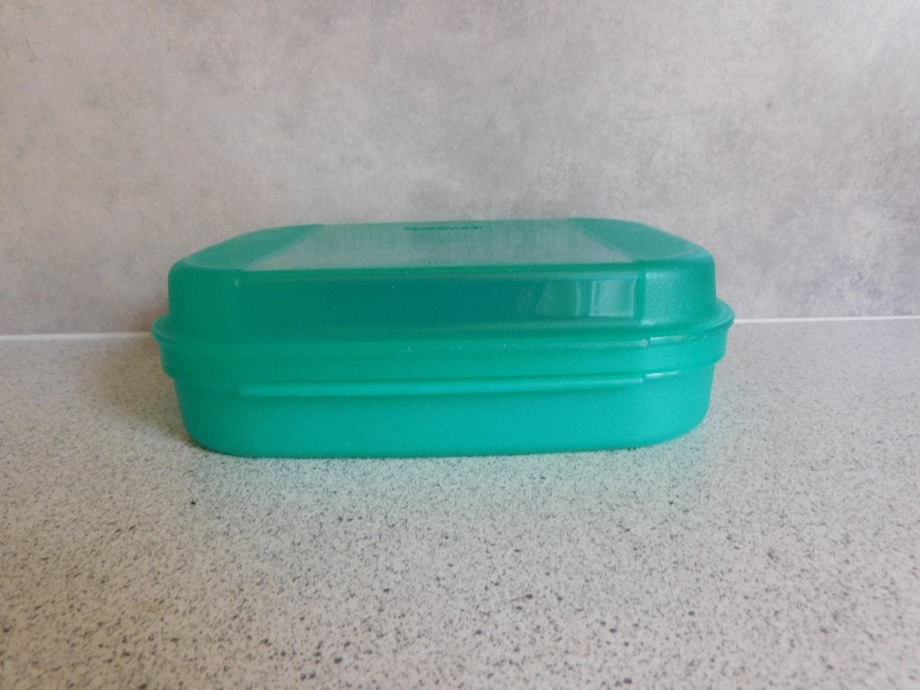 Tupperware Varia Doos 1,1 Ltr. Turquoise, Bewaardoos, Ophalen of Verzenden, Zo goed als nieuw, Met deksel