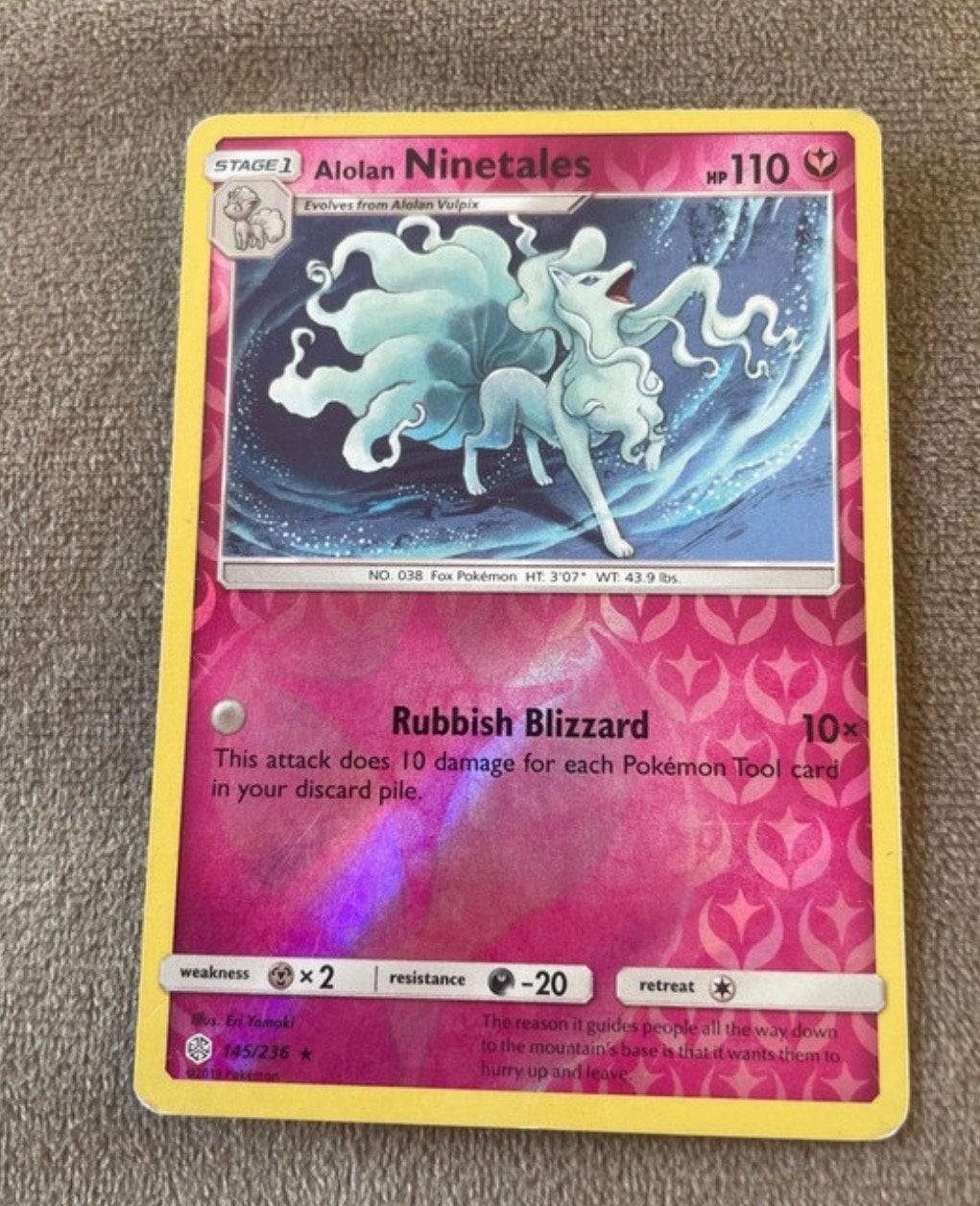 Pokemonkaart 145/236 Alolan Ninetales Holofoil, Ophalen of Verzenden, Gebruikt, Losse kaart, Foil