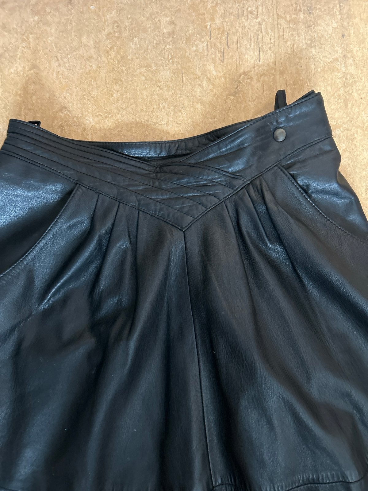 Zwarte leren rok - Maat M vintage, Maat 38/40 (M), Zwart, Ophalen of Verzenden, Gedragen