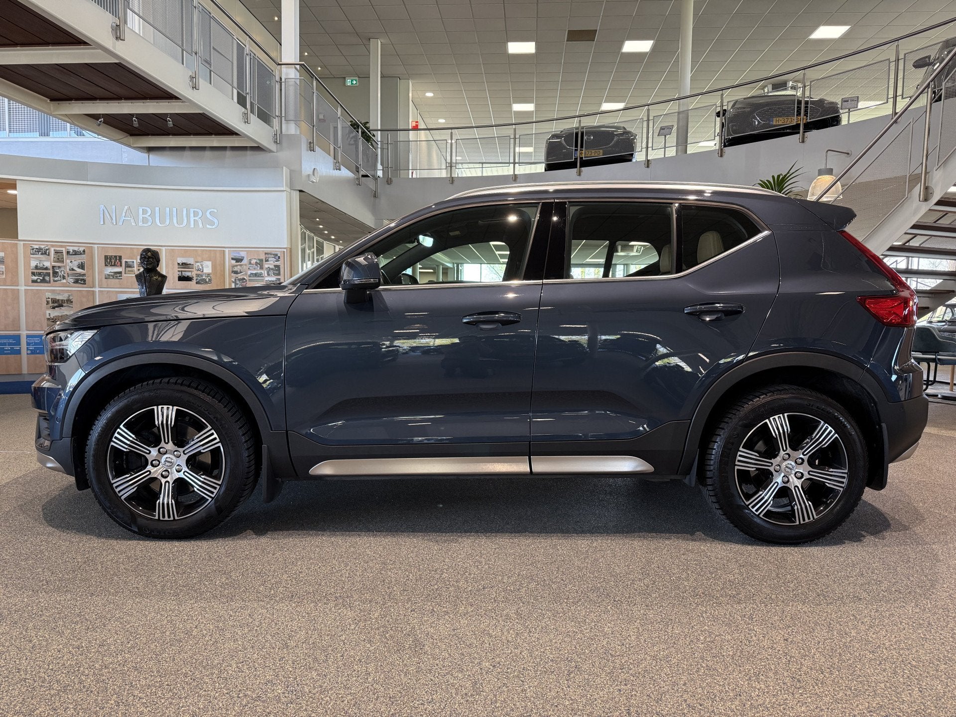 Volvo XC40 2.0 T4 Inscription, Pano, Leder, 360cam, Memory,, Auto's, Volvo, 12 maanden, 15 km/l, Euro 6, Blauw