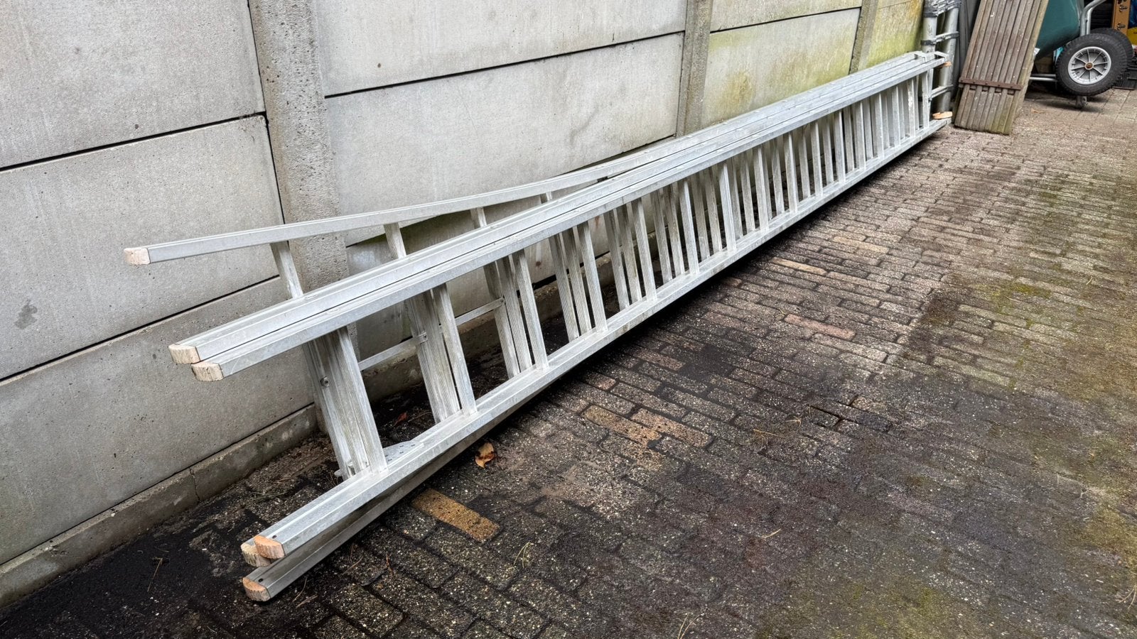3x16 Wienese ladder, Ophalen, Zo goed als nieuw, 4 meter of meer