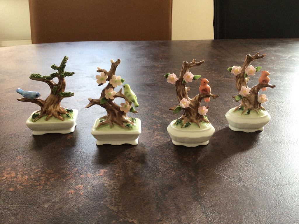 Porseleinen beeldjes vogels op boom 8 cm - Maruri Masterpiec, Ophalen of Verzenden, Zo goed als nieuw, Dier