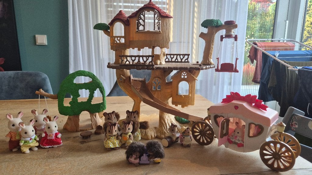 Sylvanian Families verzameling €100,-, Ophalen, Zo goed als nieuw