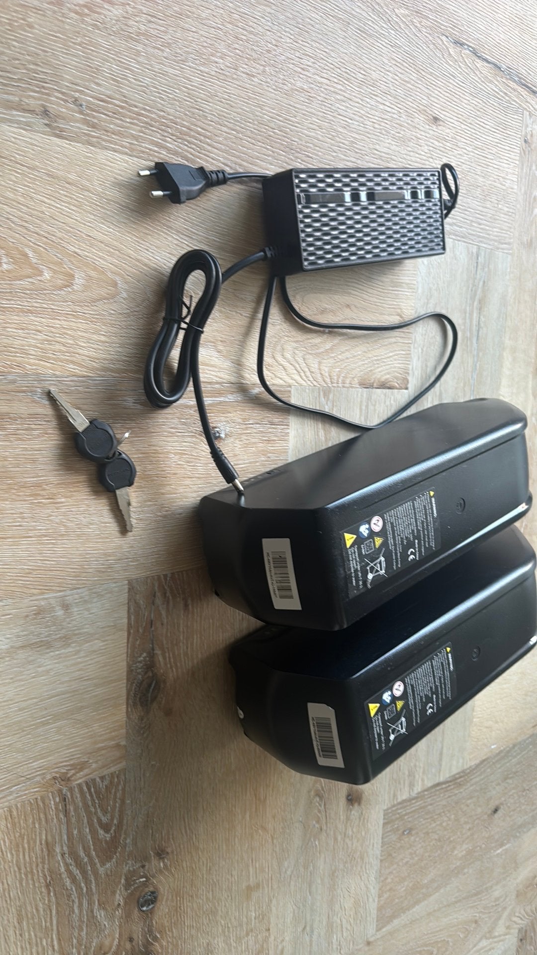 2x Originele/OEM Touroll S2/S2 Pro accu – 48V 15Ah 720Wh, Gebruikt