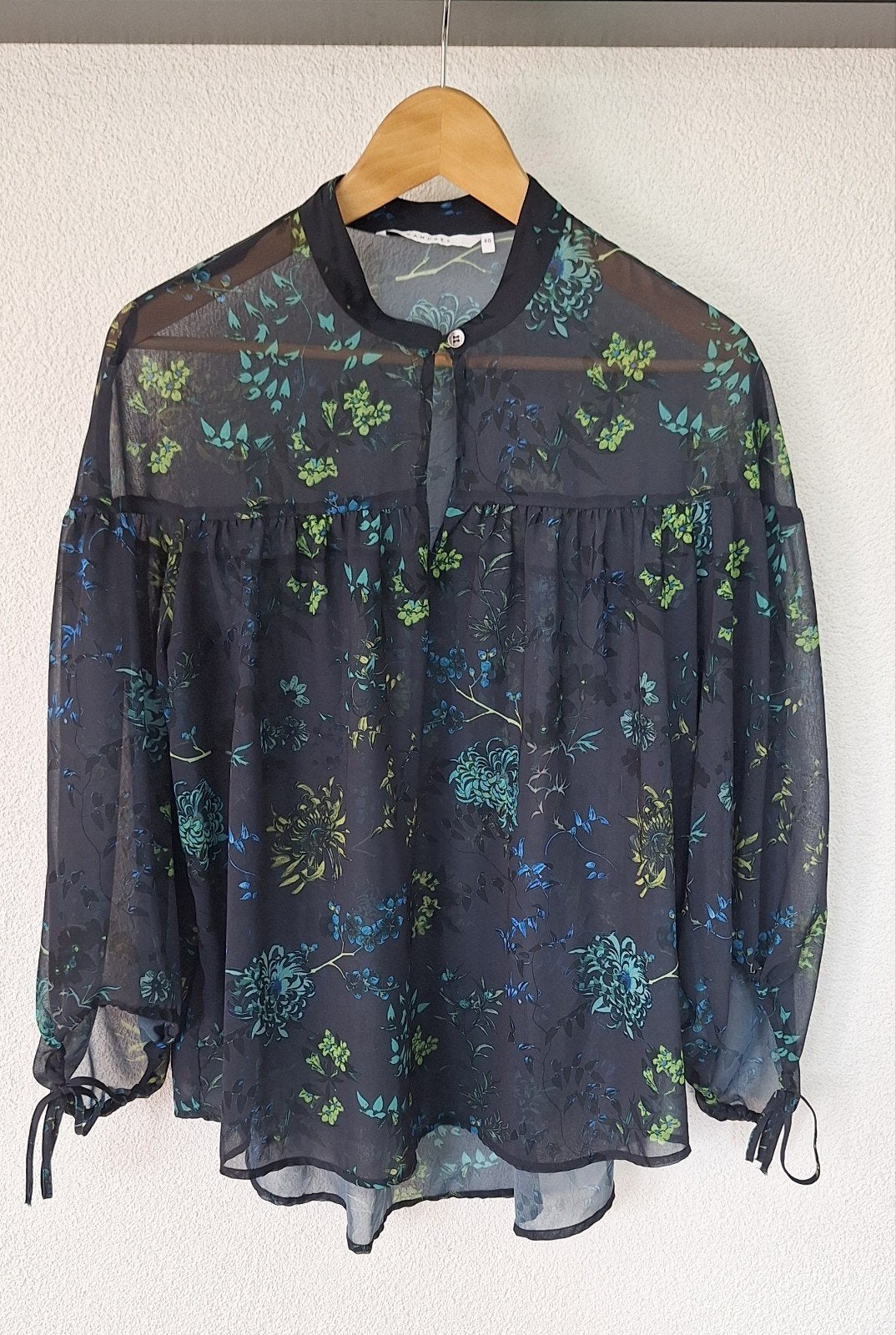 Xandres blouse top tshirt kleding overhemd 40 blauw bloemen, Kleding | Dames, Maat 38/40 (M), Blauw, Nieuw, Ophalen of Verzenden