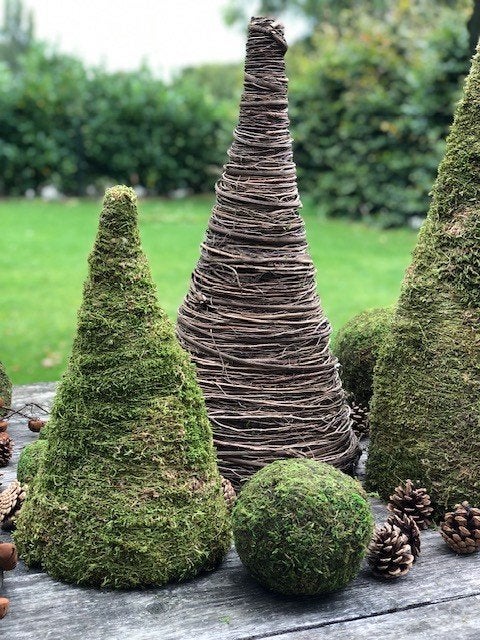 NIEUW BINNEN kerstboom mosboom sober stoer groene boom, Nieuw, Ophalen of Verzenden, Nvt, Nvt