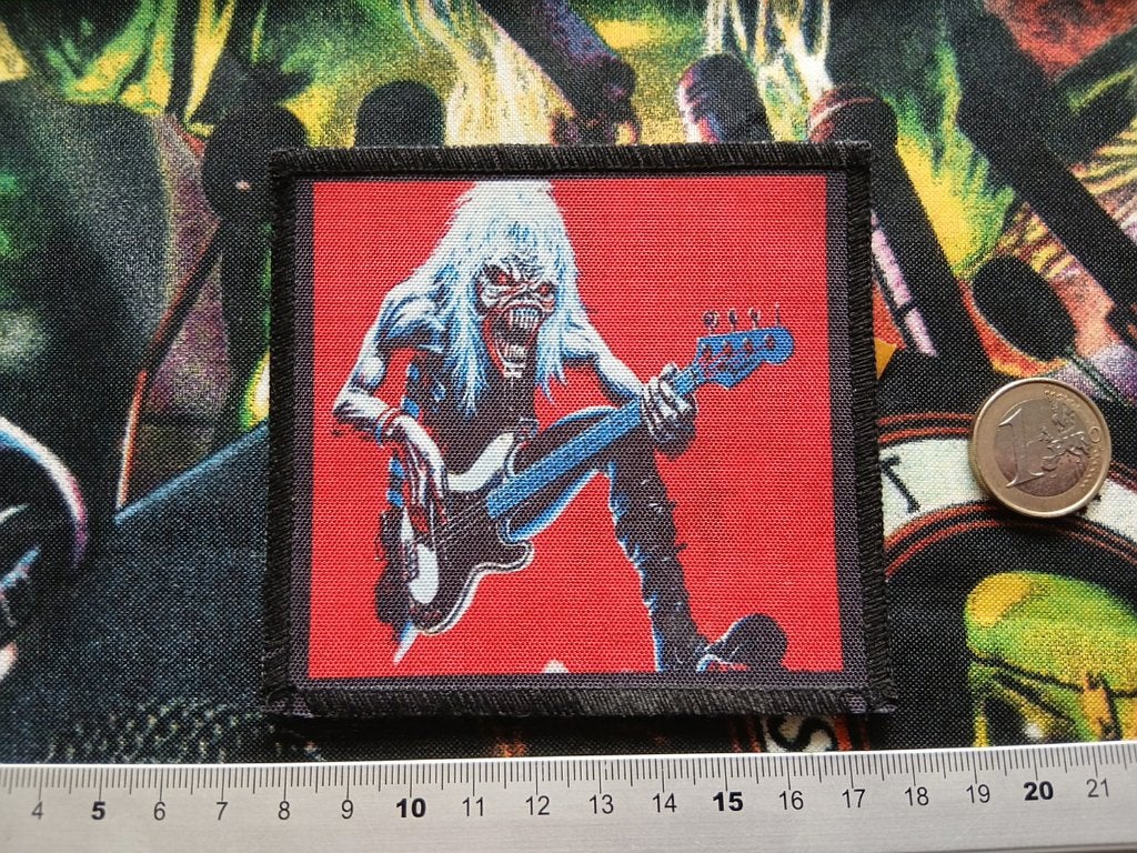 Iron Maiden mooie printed Eddie on bass patch 36, Ophalen of Verzenden, Nieuw, Kleding
