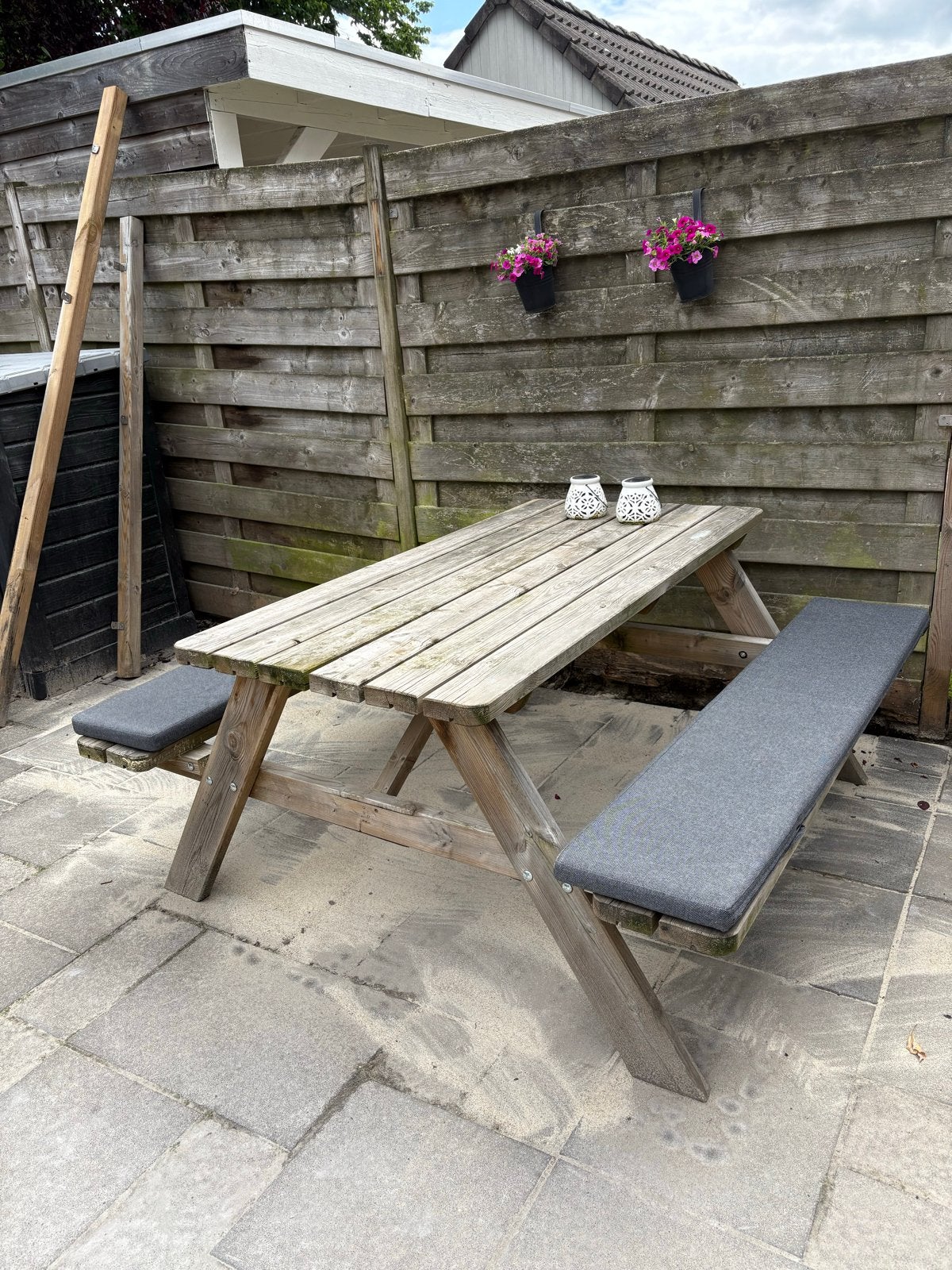Picknicktafel 150x70 met opklapbare bankjes en zitkussens, Tuin en Terras, Picknicktafels, Ophalen, Zo goed als nieuw, Inklapbaar