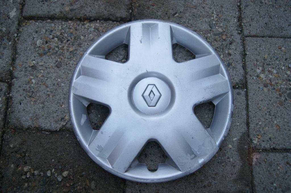 1 losse universele wieldop Renault Twingo 14 inch, Ophalen of Verzenden, Gebruikt