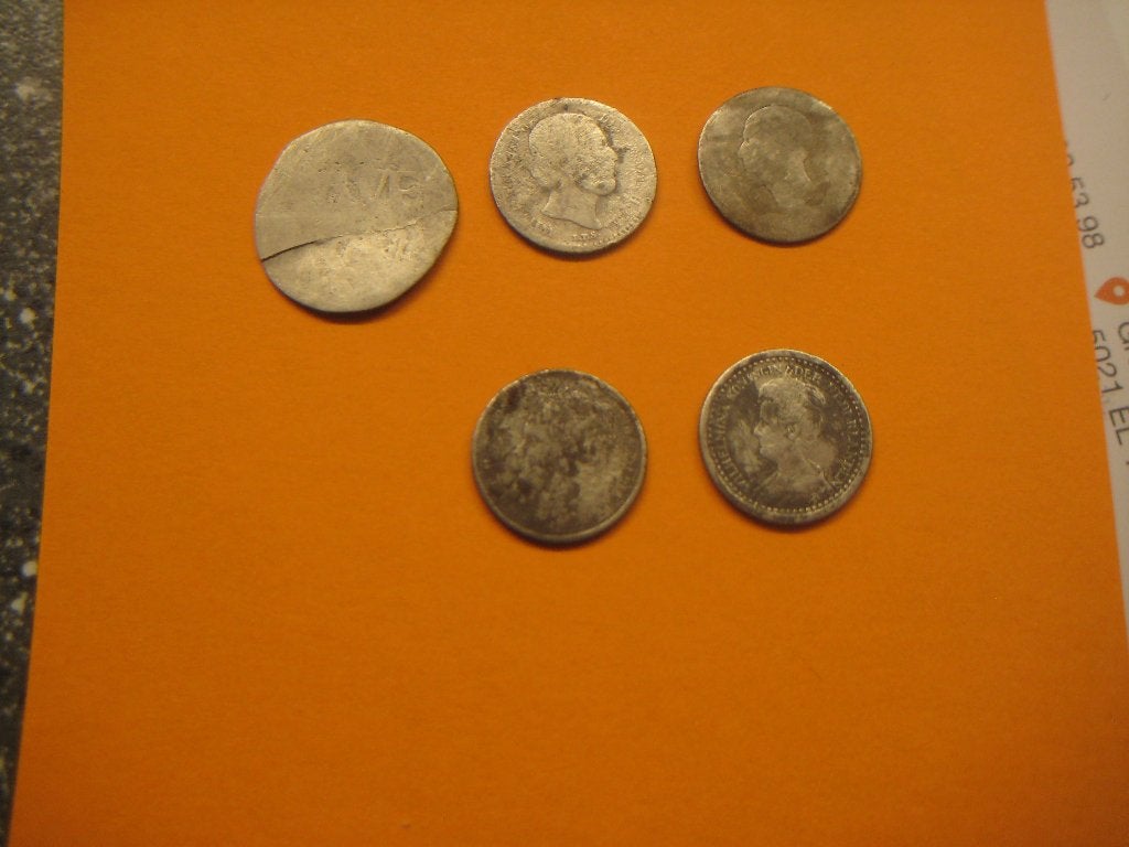 bodemvondst muntjes  zilver, Postzegels en Munten, Vóór koninkrijk, Setje, Zilver, Overige waardes