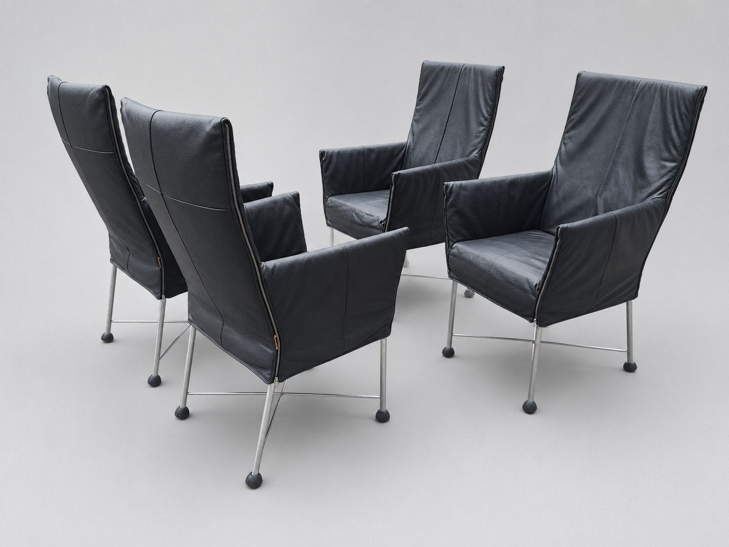 Montis design chaplin eetkamerstoelen zwart leer, Zwart, Zo goed als nieuw, Vier, Leer