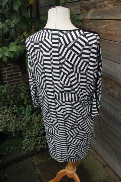 Jurk/ Tuniek zwart/ offwhite Chiarico mt M Vaste prijs, Kleding | Dames, Maat 38/40 (M), Verzenden, Zwart, Chiarico