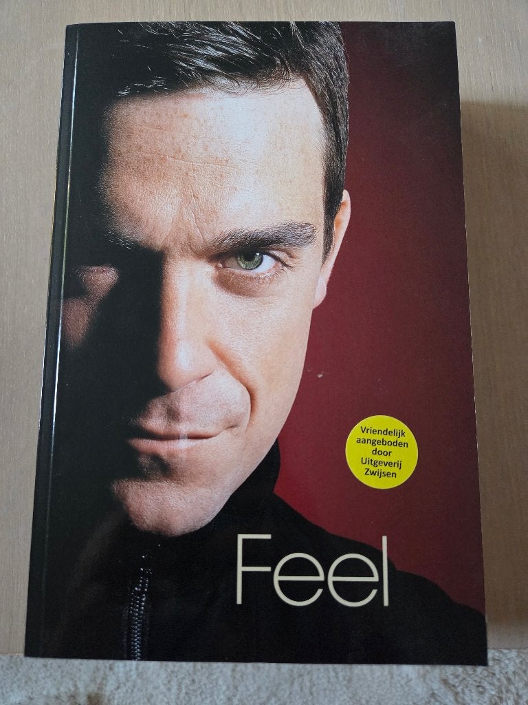 "Feel" biografie van Robbie Williams. Splinternieuw!, Ophalen, Nieuw