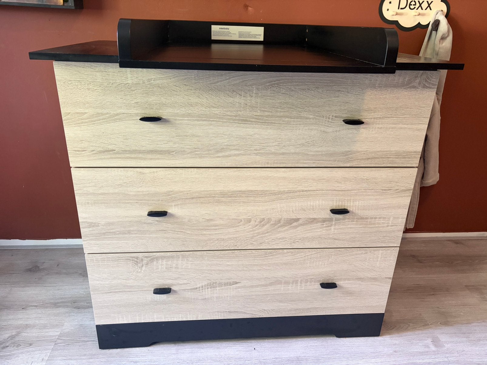 Commode, Ophalen, 100 tot 150 cm, Zo goed als nieuw, 3 of 4 laden