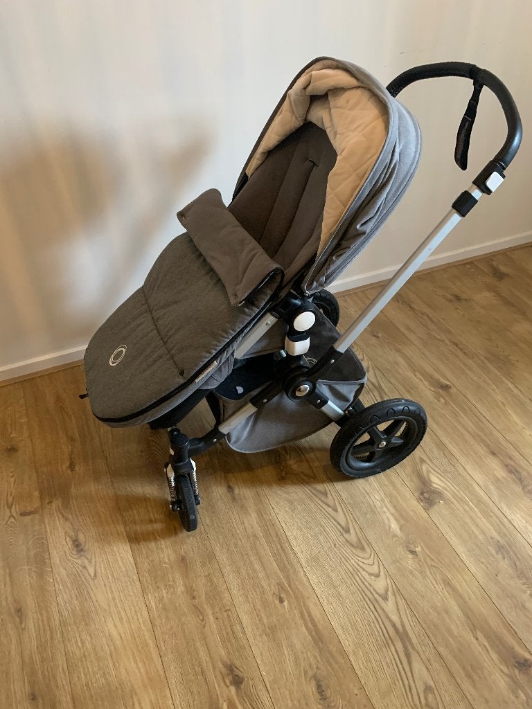 Bugaboo cameleon kinderwagen met meerijdplankje €100, Kinderen en Baby's, Kinderwagens en Combinaties, Gebruikt, Bugaboo, Verstelbare duwstang
