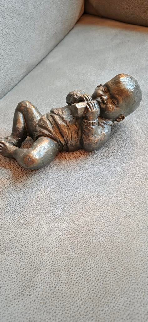 Bronzen beeldje van slapende baby, Geert Kunen, Overige onderwerpen, Handgemaakt, Minder dan 20 cm, Ophalen of Verzenden