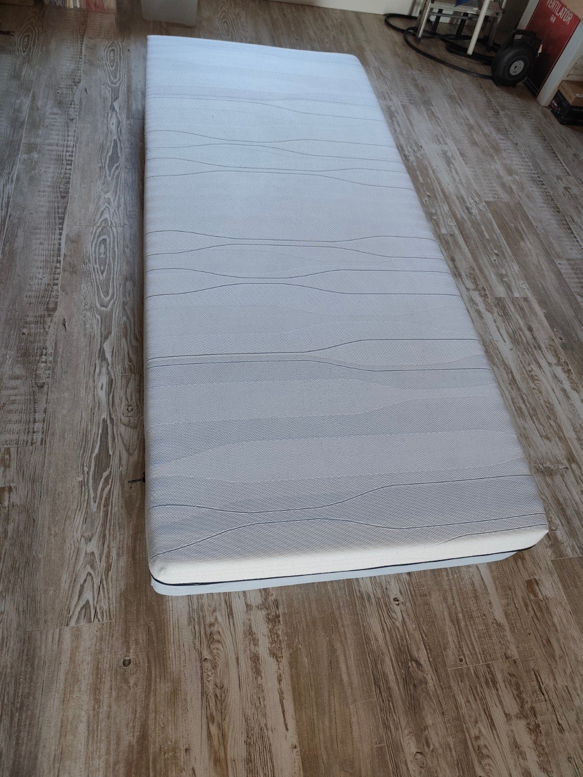 M-Line Slow Motion VI matras - 90x210x25 cm, Ophalen, 90 cm, Eenpersoons, 210 cm