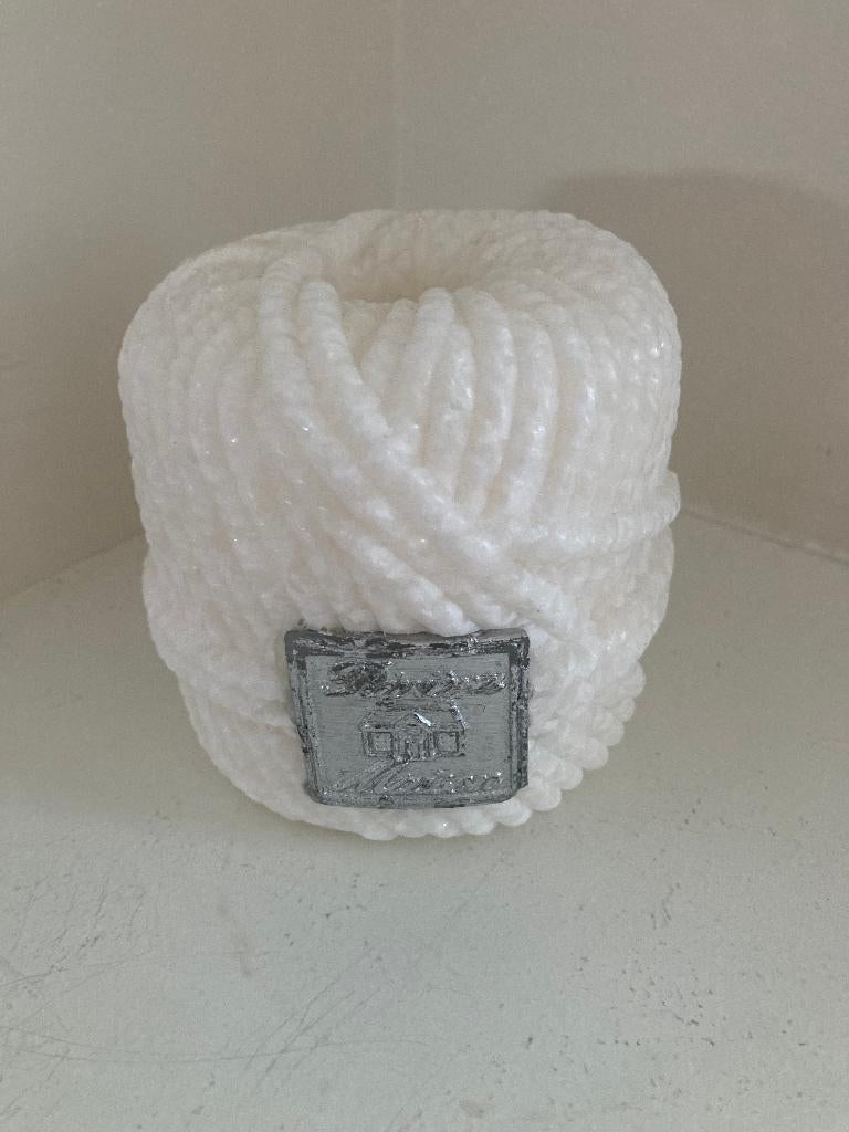 Nieuw: Kaars "Knitting is fun" - Rivièra Maison, Overige materialen, Nieuw, Ophalen of Verzenden, Crème