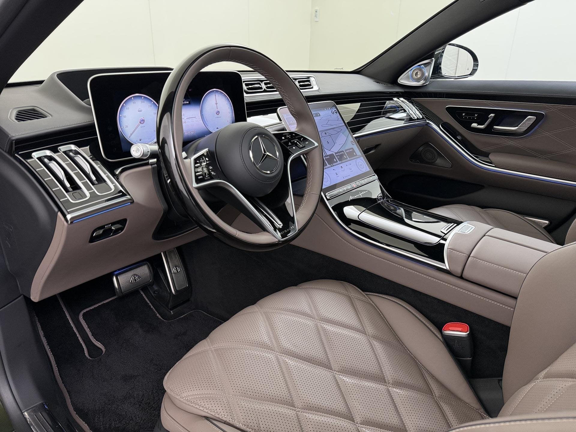 Mercedes-Benz S-klasse 580 e 4MATIC Maybach | First Class pa, Auto's, Automaat, Dealer onderhouden, Gebruikt, Vierwielaandrijving