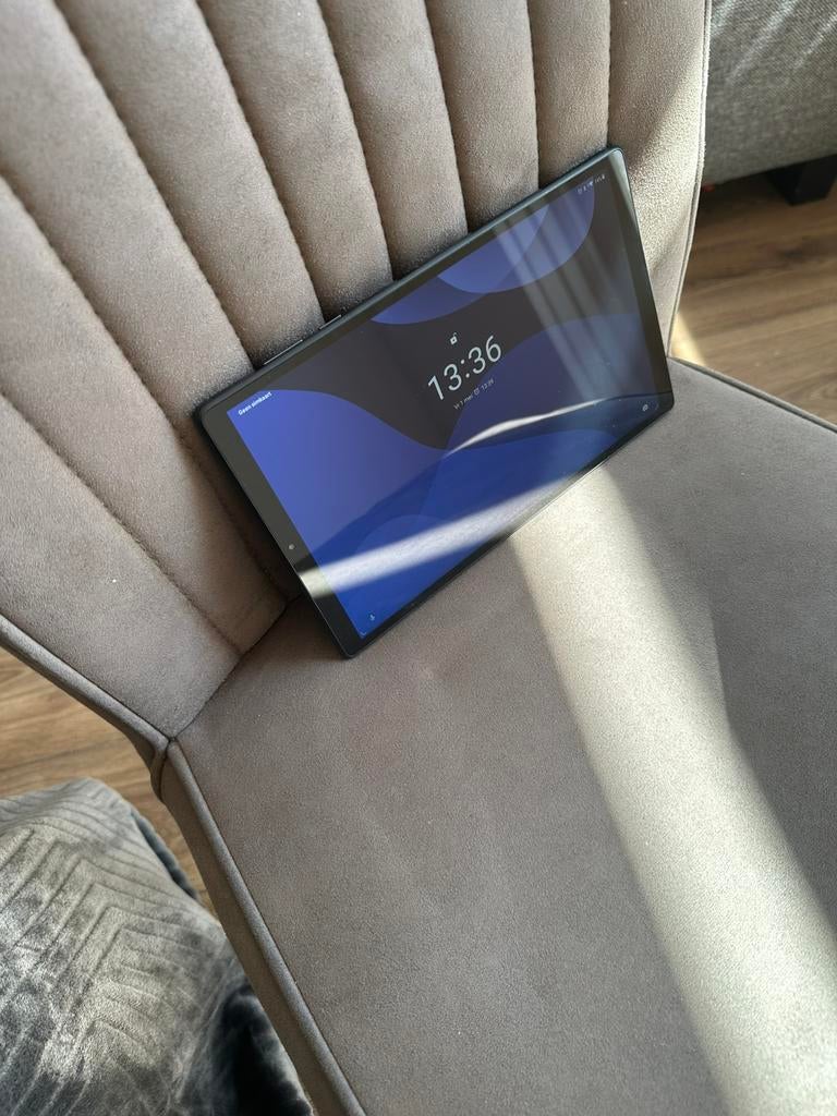 Lenovo Tablet M10 HD  met SIM-kaart alleen serieuze mensen, Computers en Software, Ophalen of Verzenden, Zo goed als nieuw, 10 inch