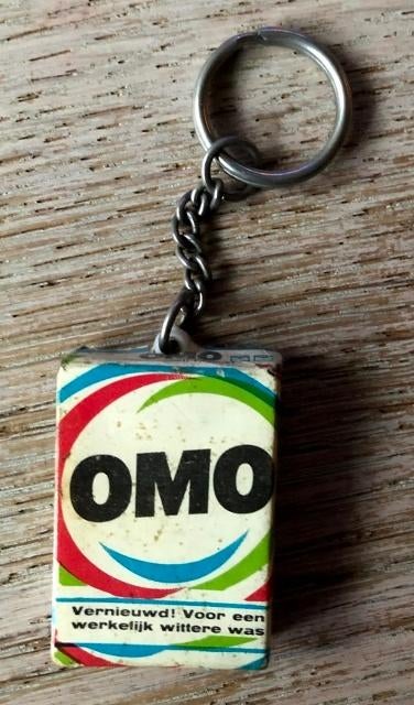 Oude sleutelhanger van OMO wasmiddel, Verzamelen, Ophalen, Gebruikt, Merk