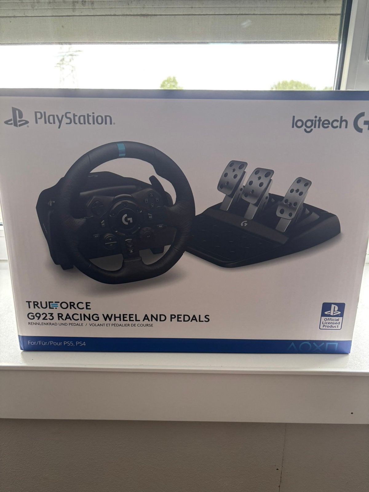 Trueforce Logitech G923 Racestuur, Pedalen + Handschoenen, Ophalen of Verzenden, Zo goed als nieuw, Stuur of Pedalen, PlayStation 4