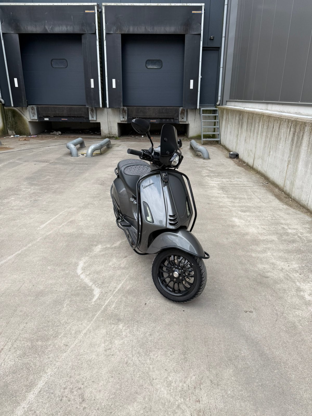 Piaggio Vespa Sprint 50cc Brom Full Option 2022, Ophalen, Maximaal 45 km/u, Vespa S, Zo goed als nieuw