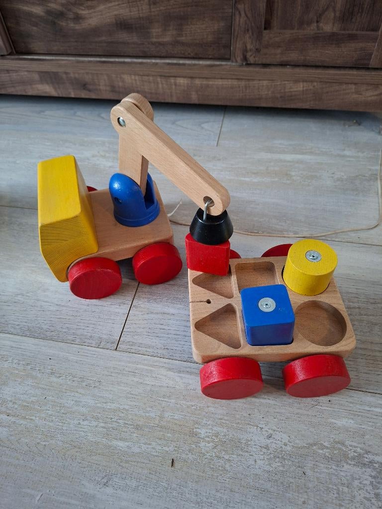 Houten truck Ikea, Kinderen en Baby's, Speelgoed | Houten speelgoed, Ophalen of Verzenden, Zo goed als nieuw, Duw- of Trekspeelgoed