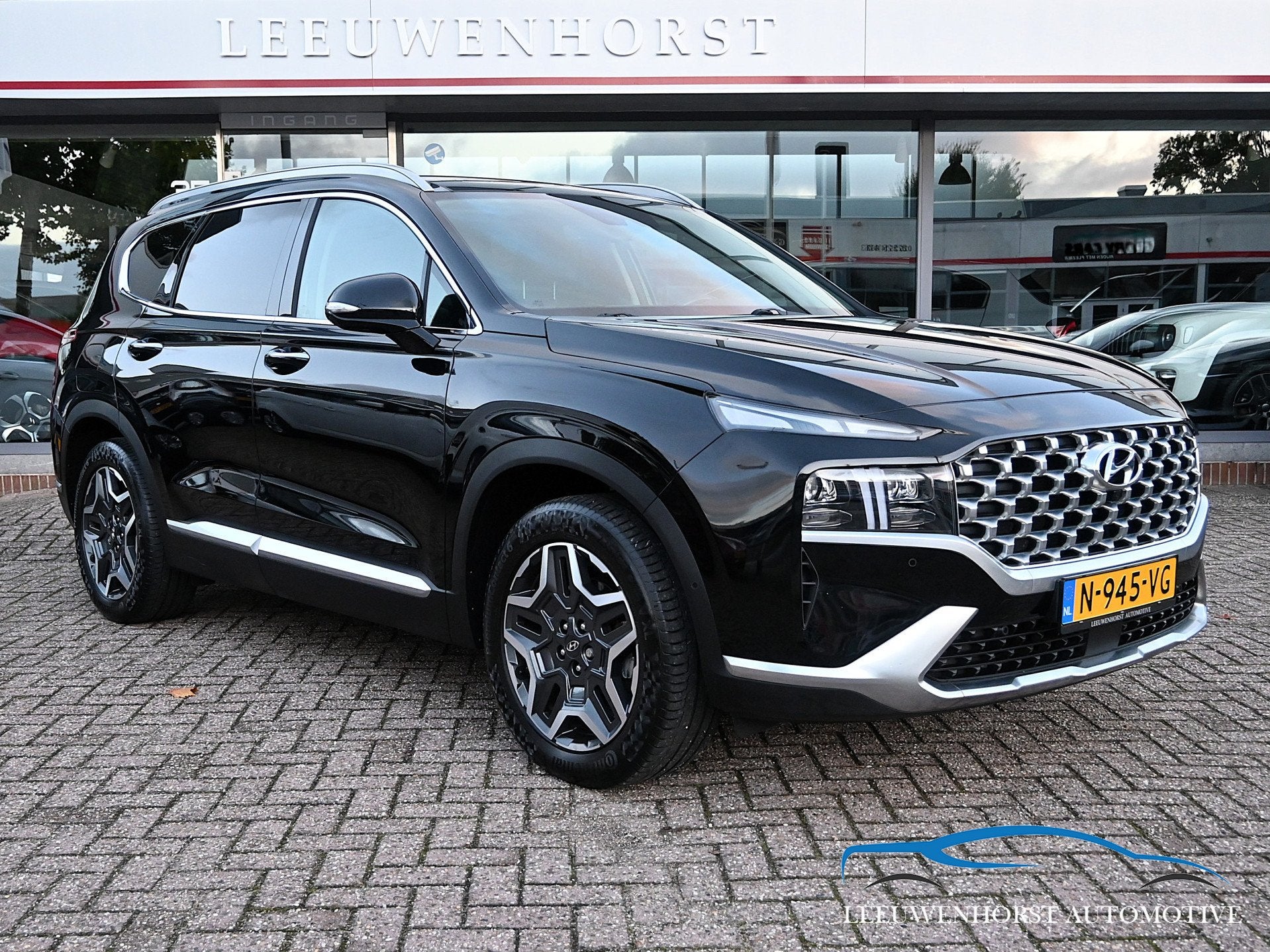 Hyundai Santa Fe 1.6 T-GDI PHEV Premium Sky, 4WD, SOH 96%, f, Auto's, Santa Fe, Gebruikt, 4 cilinders, Zwart