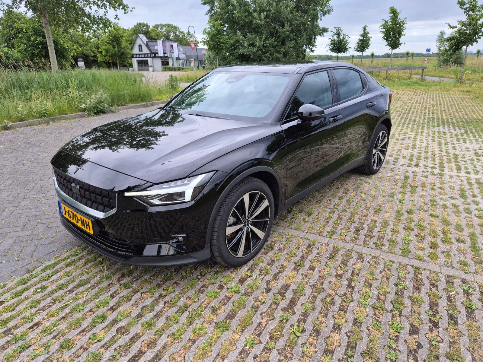 Polestar 2 Long Range Dual Motor 78kw SoH 91,7% 408pk Zwart, Auto's, Automaat, Polestar 2, Zwart, Bluetooth