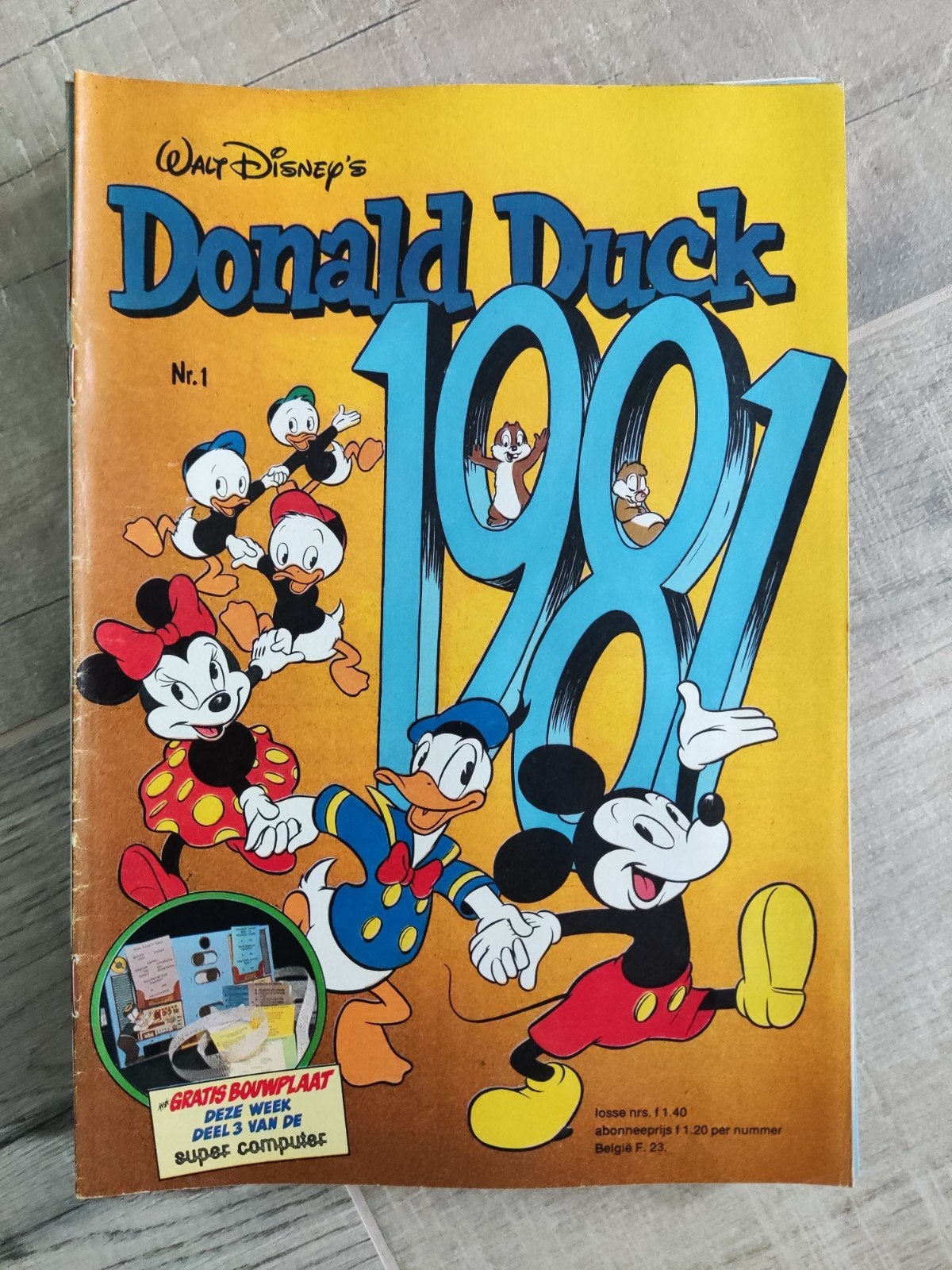 Donald Duck Jaargang 1981 - Nummers 1 t/m 20, Meerdere stripboeken, Ophalen of Verzenden, Gelezen