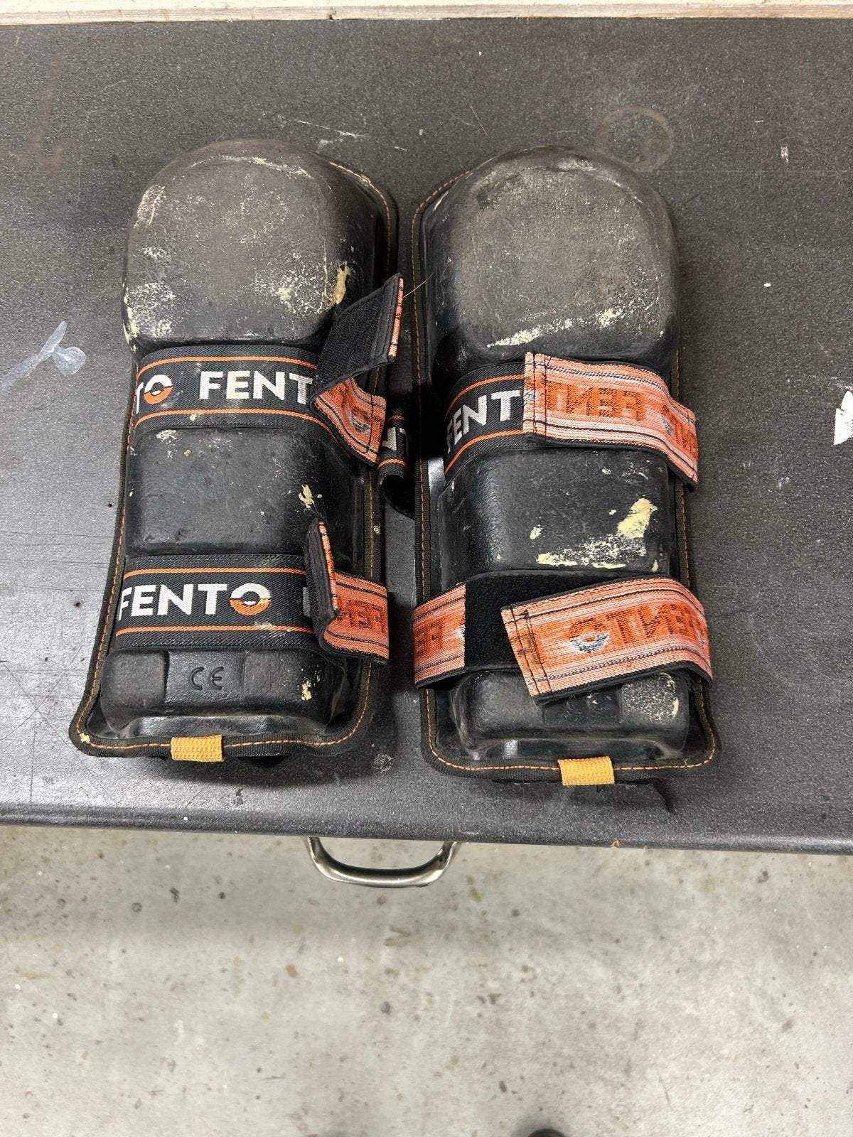 Fento 400 kniebeschermers - Gebruikt, Doe-het-zelf en Verbouw, Veiligheidskleding, Verzenden, Gebruikt