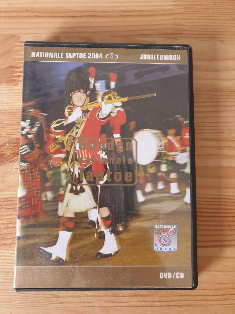 DVD en CD - Gouden Nationale Taptoe 2004 - Jubileumbox, Alle leeftijden, Ophalen of Verzenden, Gebruikt