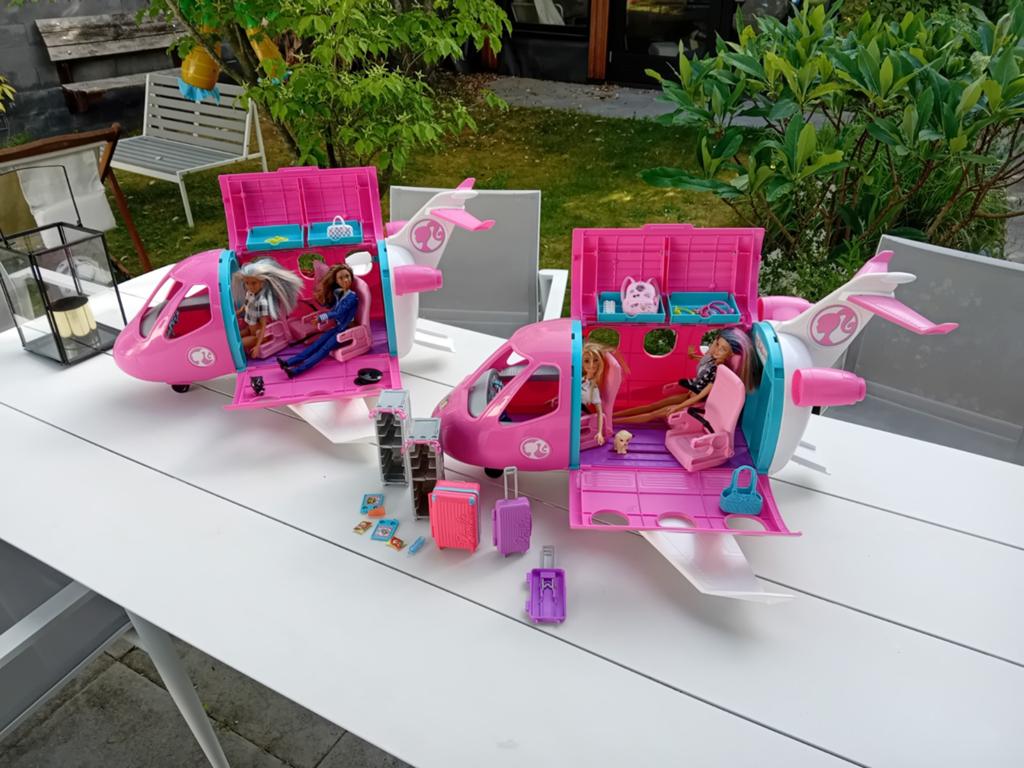 Barbie vliegtuig, Ophalen of Verzenden
